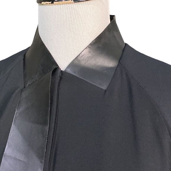 ALEXANDER WANG SHOULDER FLAP DRESS IN BLACK VISCOSE Short Sleeve Mini Length - Picture 7 of 15